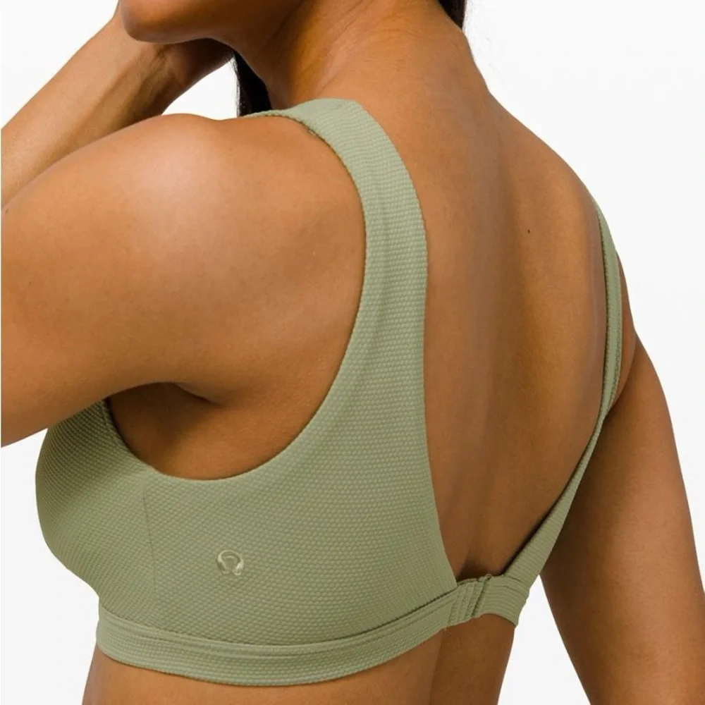 Lululemon Athletica Sage Green Textured Bralette - Picture 8 of 8
